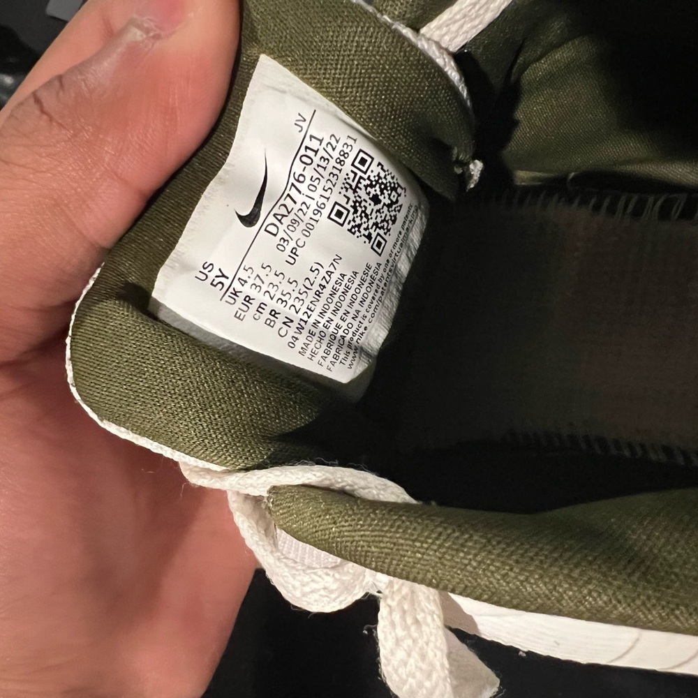 Nike Forest Green Sneakers with White Accents